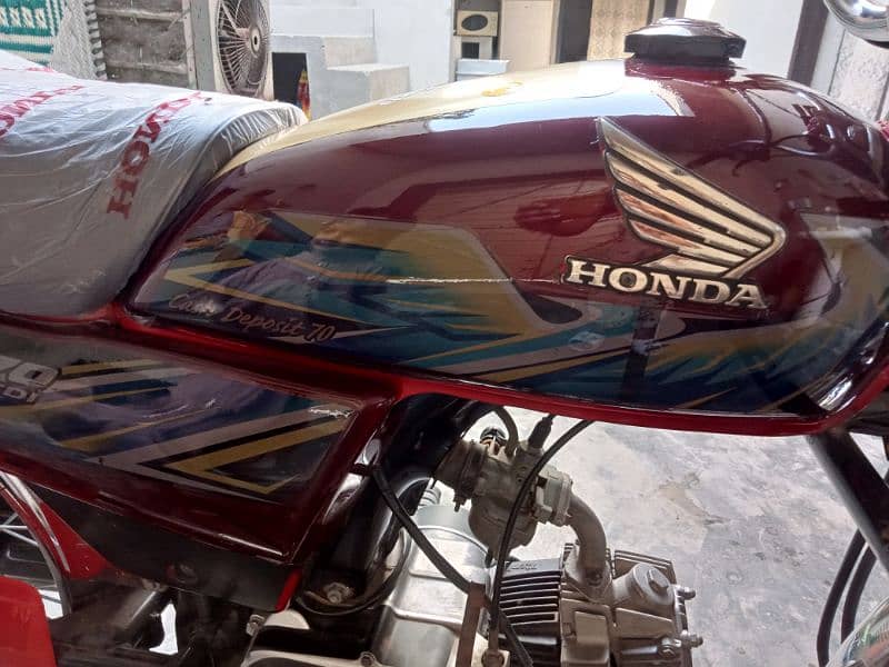 Honda bike new show room condition model 20/21 9