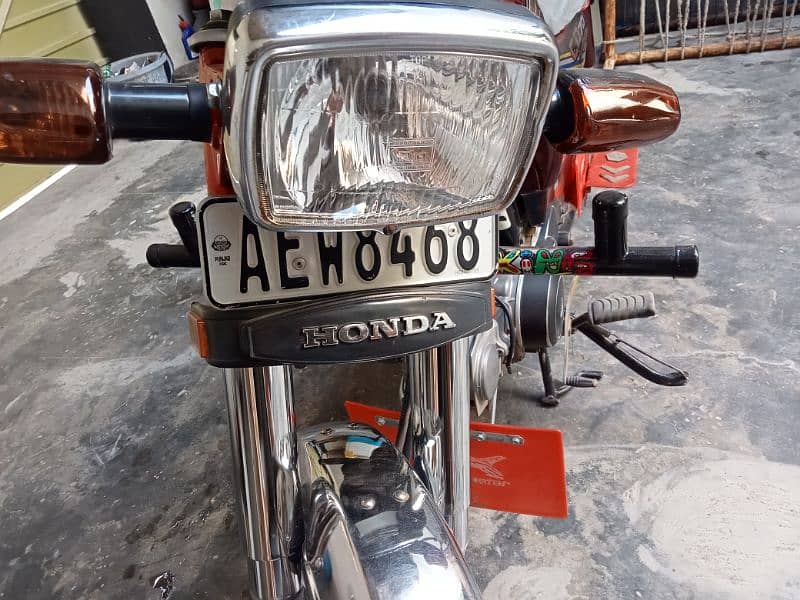 Honda bike new show room condition model 20/21 11