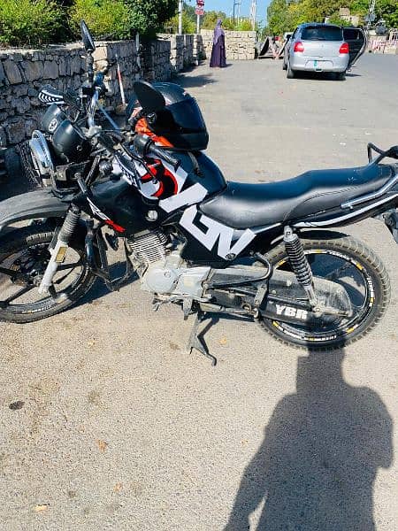 Yamaha Ybr G 2016 model 4