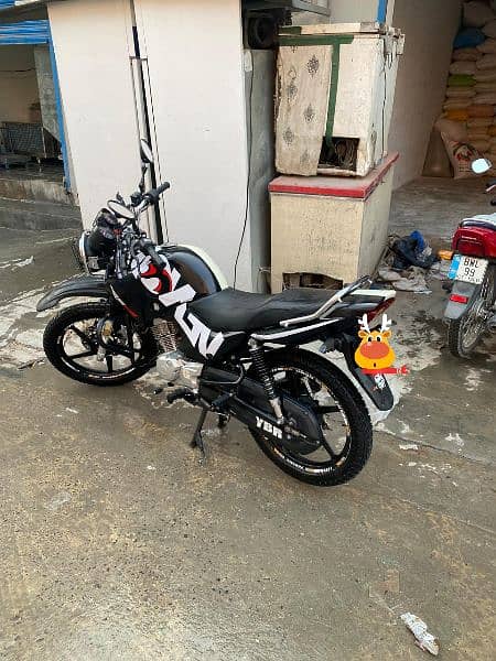 Yamaha Ybr G 2016 model 7