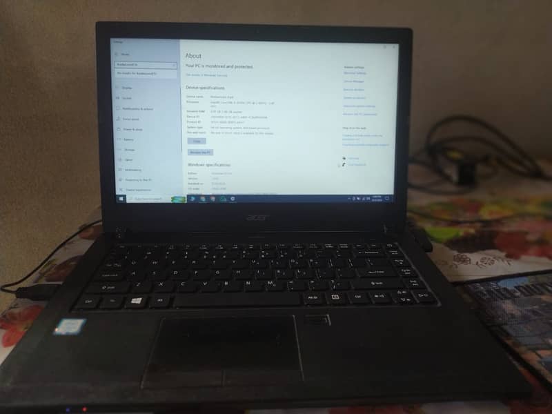 Acer TravelMate i5 6th generation, 8,256 1