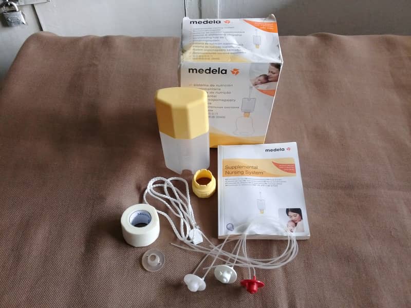 Medela Baby Feeding Supplemental System 1