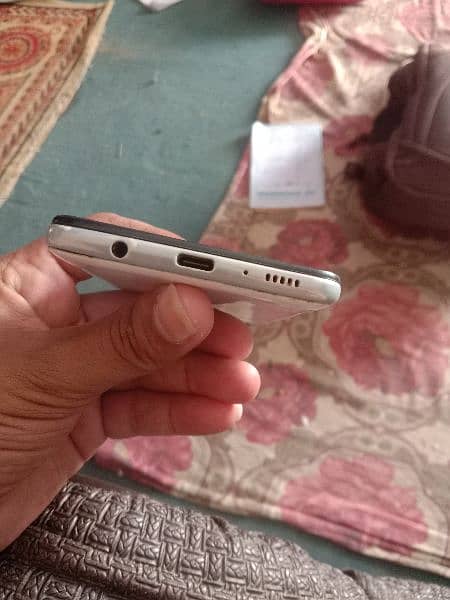 Samsung A31 4/128 for sale touch break hai 2