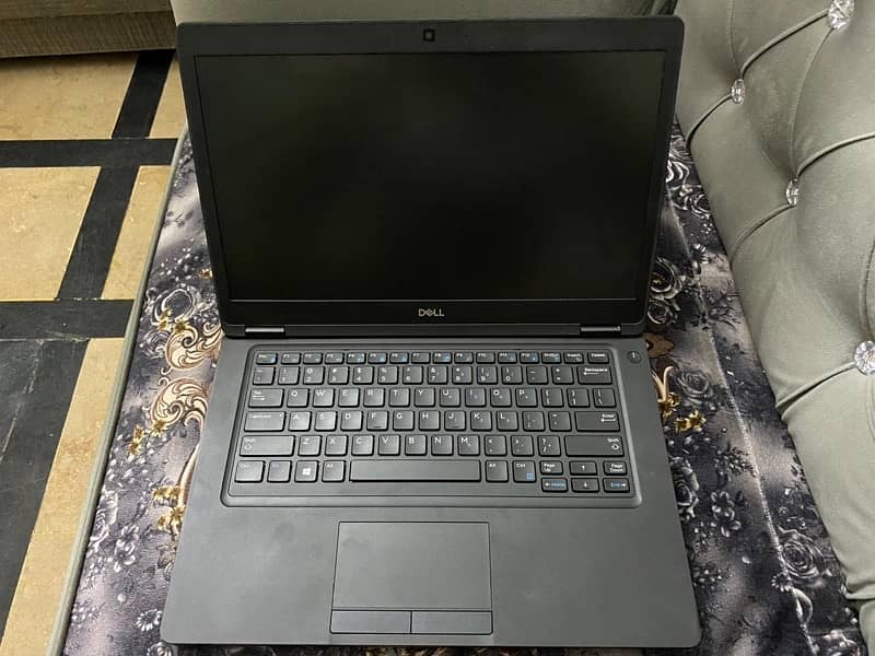 Dell 8gen icore 5 x 16gb 256 SSD laptop 4