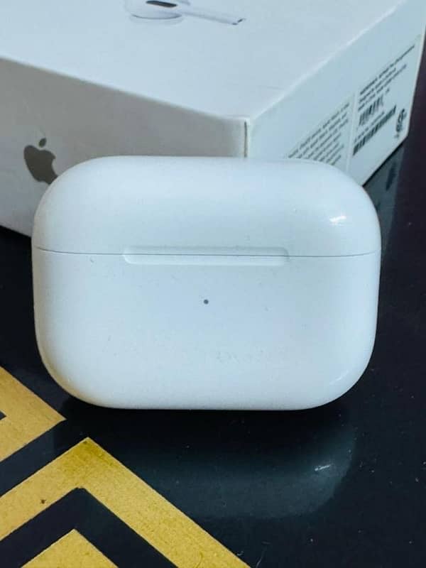 Apple AirPods pro 2 5