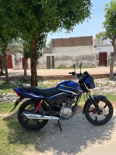 Honda CB 125F 2023