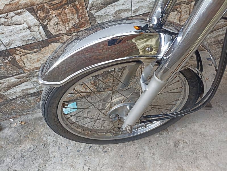 honda cd 70 2015 model black color in good condition 2