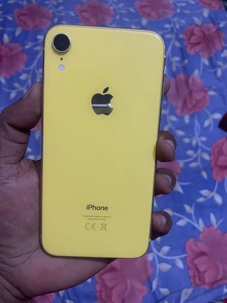 iPhone XR factory unlock 64 gb . 1