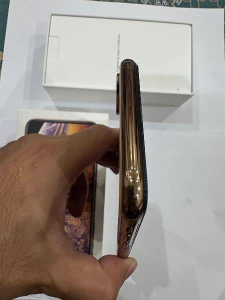 iPhone XS Max 64 GB PTA approved (Urgent Sale) 3