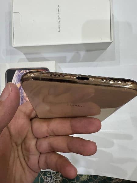 iPhone XS Max 64 GB PTA approved (Urgent Sale) 6