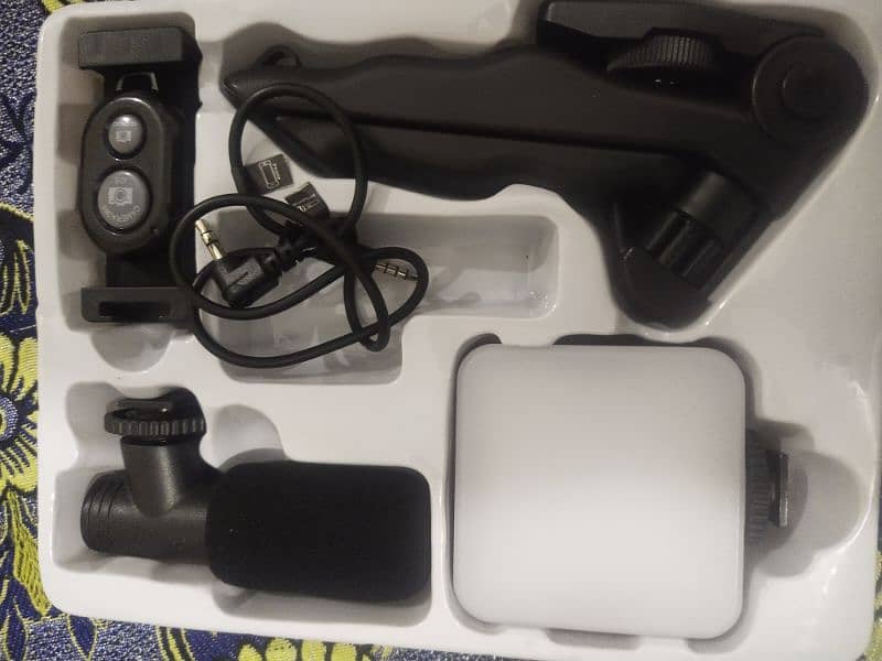 vlogging kit for sale Urgently 1