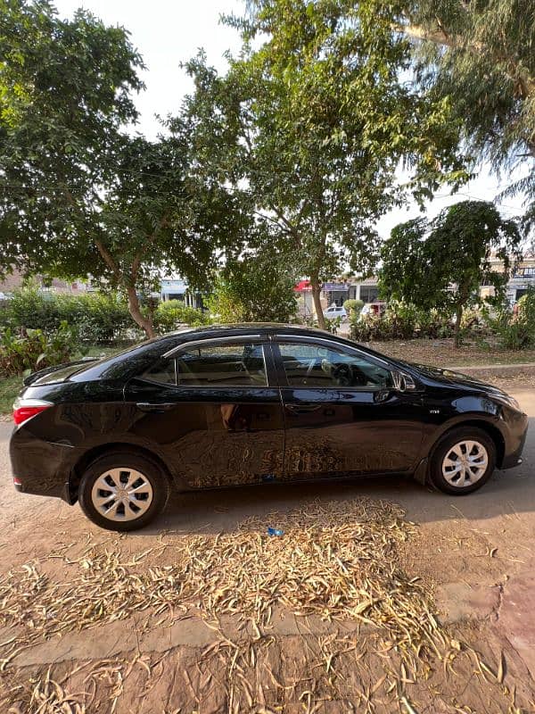 Toyota Corolla GLI 2019 10