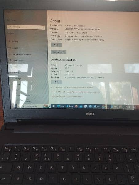 Dell Vostro 15 3559 6th Gen Ci5 04GB 500GB 15.6" W10 without hard disk 3