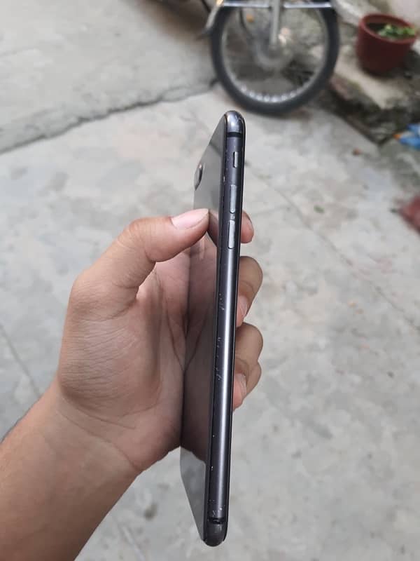 IPHONE 8 PLUS 0