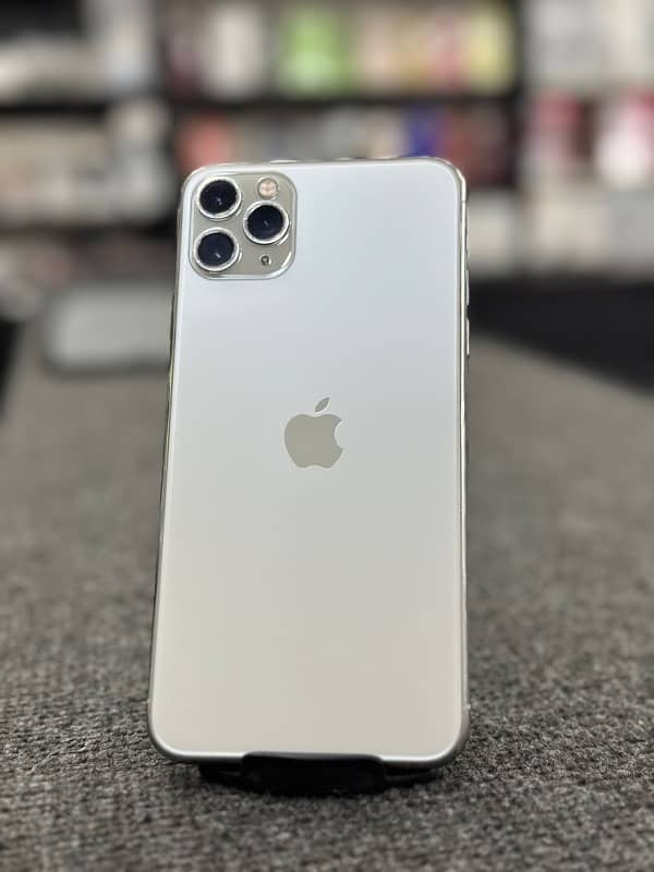 iPhone 11 Pro Max 256gb PTA Approved 4