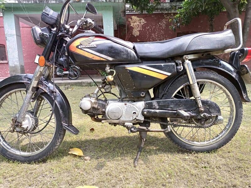 Honda CD 70 for sale 2