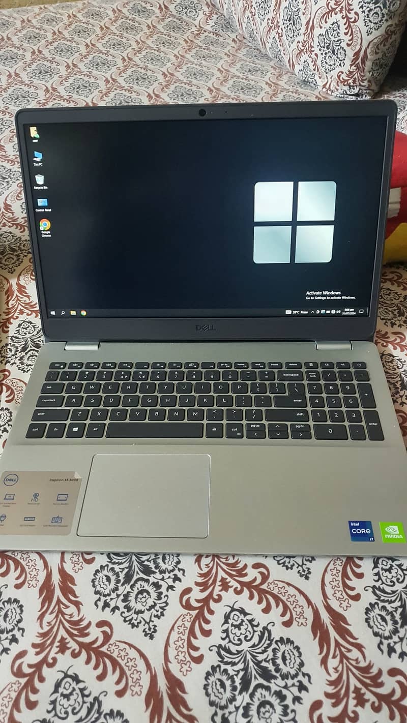 Dell Laptop Corei7 11th generation 4