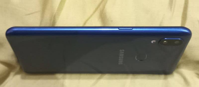 Samsung A10s 3