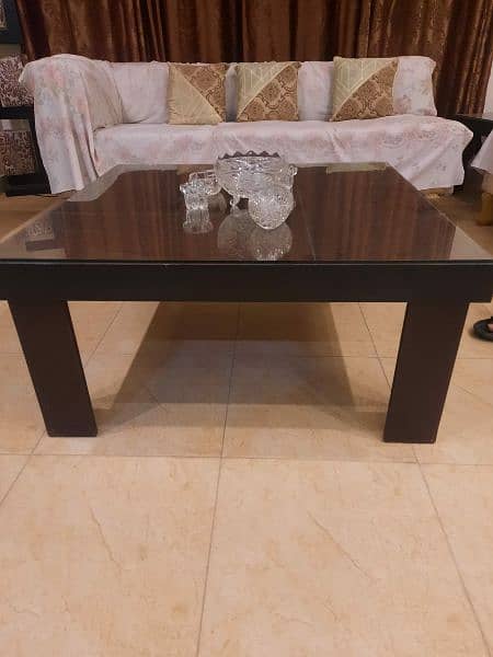 1 centre table an 2 side tables just like new 3