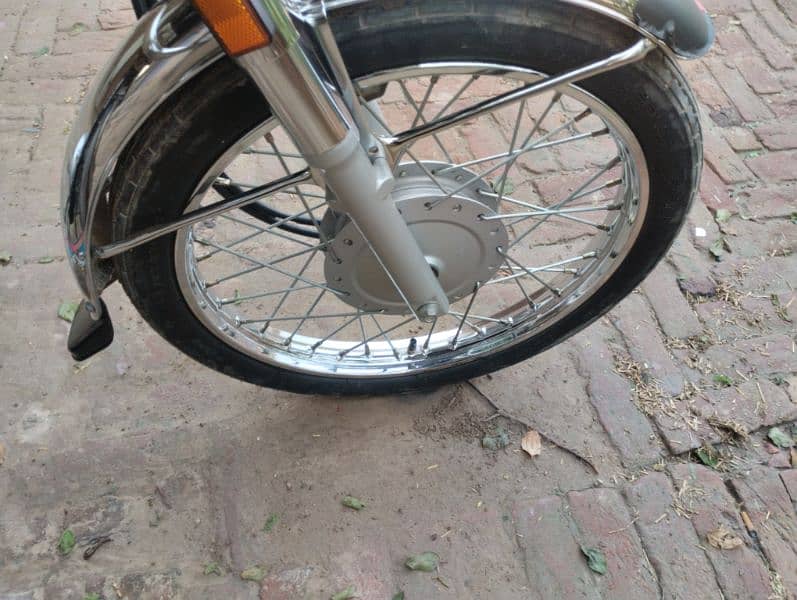 Honda 125 bic for sale 24 model 03451400338 03464952094 5