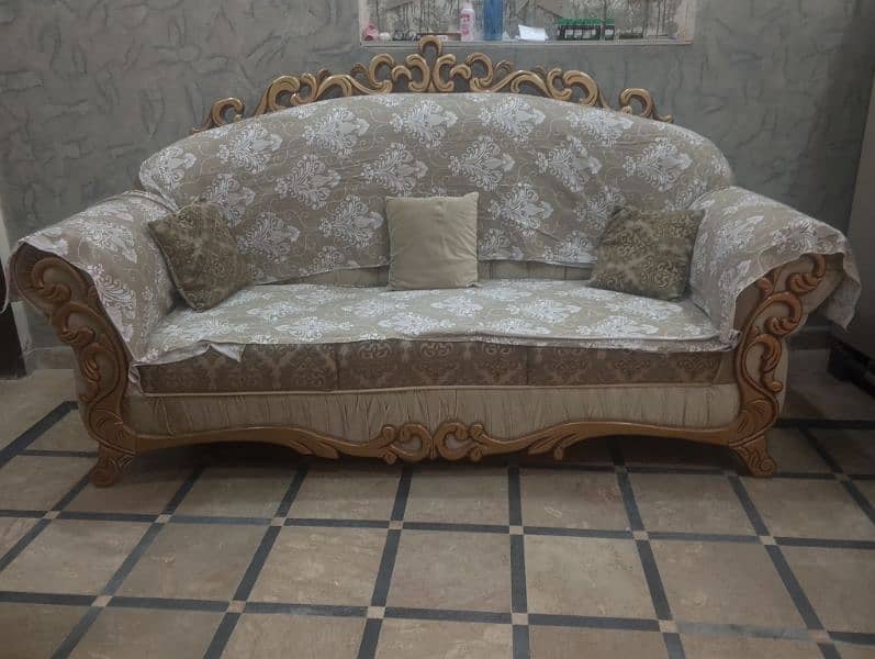 sofa set urgent sell 1