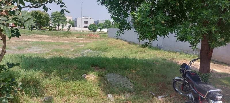 1 Kanal ideal location plot for sale in Fazaia Housing Scheme 1 Lahore 1