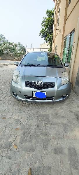 Toyota Vitz 2011 0