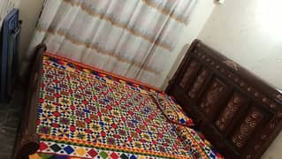 2 single bed 1 King size bed