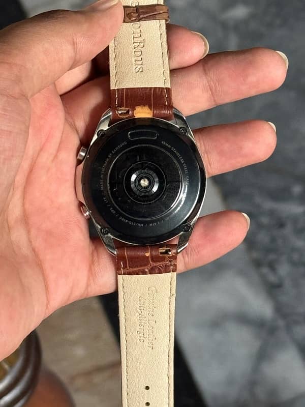 Samsung Galaxy Watch 3 classic (45MM cellular) 8