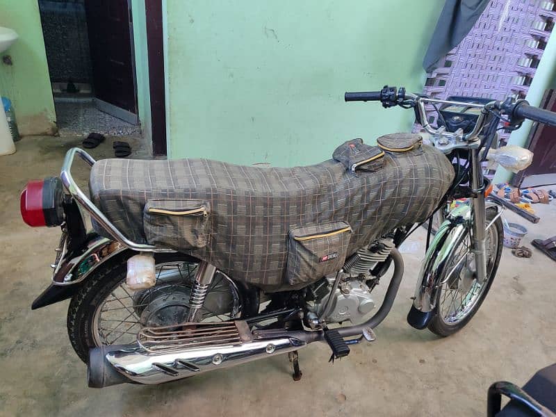 Honda 125 SE 5 Gear 5