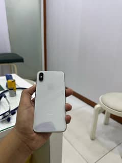 iPhone XS 0