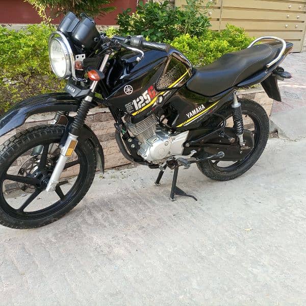 YBR 125 G Model 2021 5