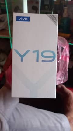 vivo y19 4/128 full box 10/10