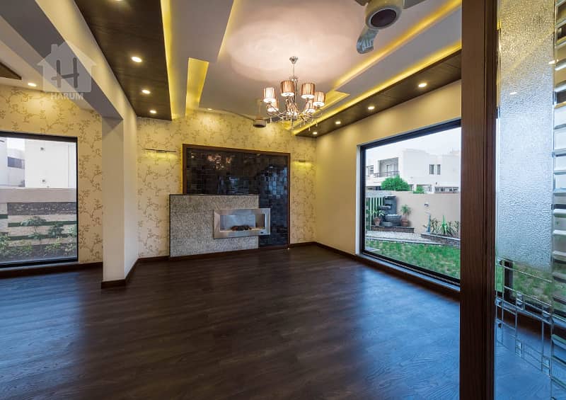 1 Kanal Modern Design Double Unit House For Sale In Sui Gas Society Near To DHA Phase 5 Lahore. 5