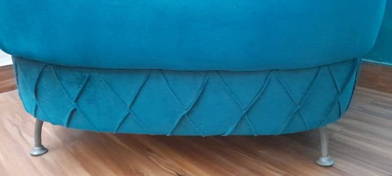 velvet sea green sofas only 2 month used 1