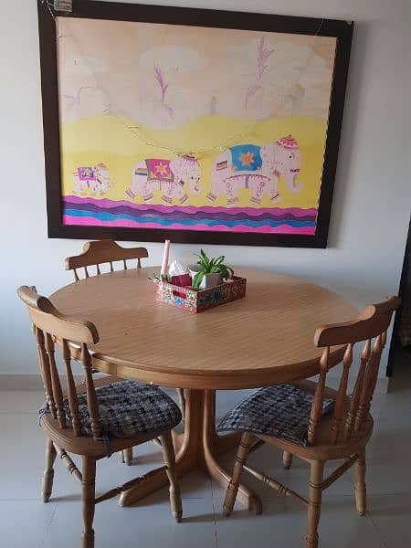 dining table with 4 chairs 0