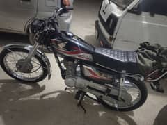 HONDA CG 125 ONLY 400 KILLO METER USED