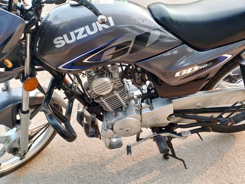 Suzuki GD 110s only school use condition 100% 4