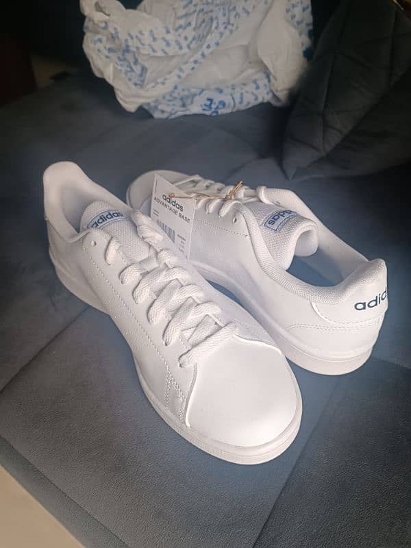 Adidas white shoes 100% original Branded Shoes 2