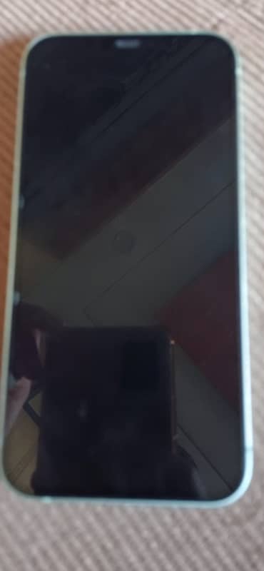 Iphone 12 10/10 condition battery health 84 space 128 gb 0