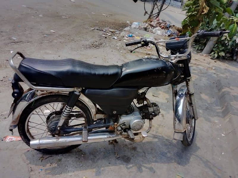 I am sale my road prince bike 70cc urgent Call only 6