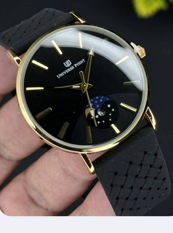 Imported luxury watch with magnetic clip strap 1