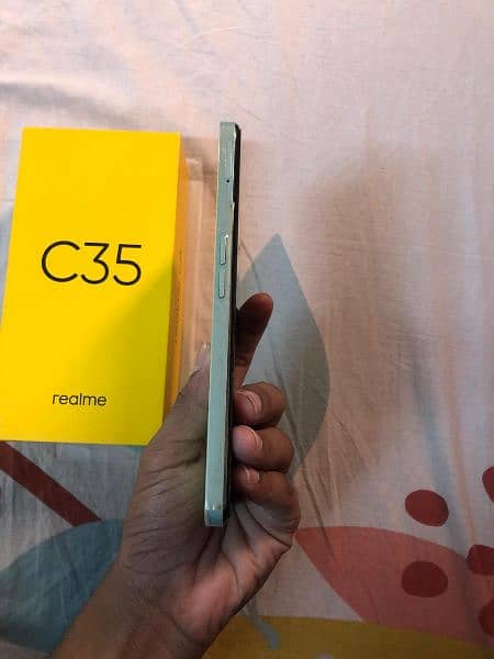 Realme C 35 4+4 / 128 GB 2