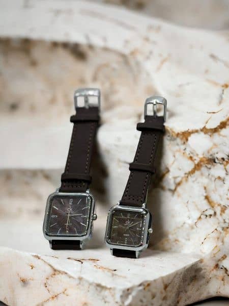 square dial couple watches 0