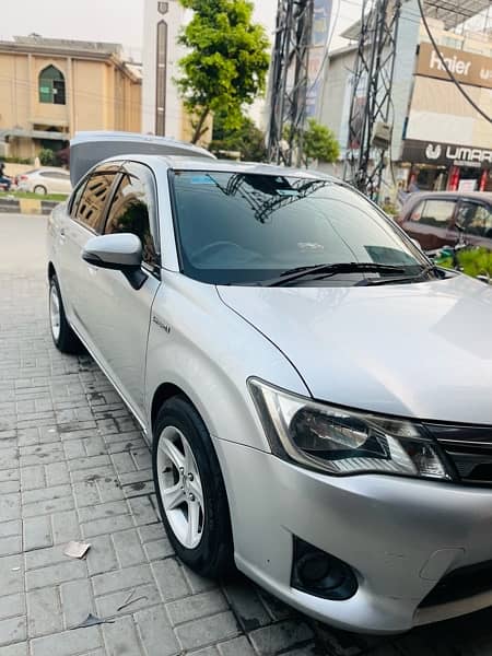 Toyota Corolla Axio 2014 5