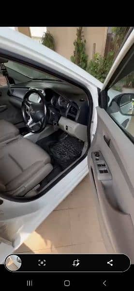 Honda City IVTEC 2018 4