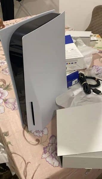 Playstation 5 ps5 Digital Slim Brand New 1 TB DuBai imported 0