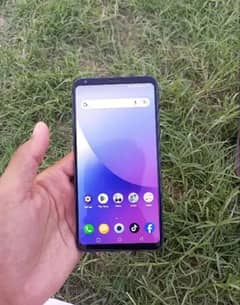 LG V30 (Read full Ad)