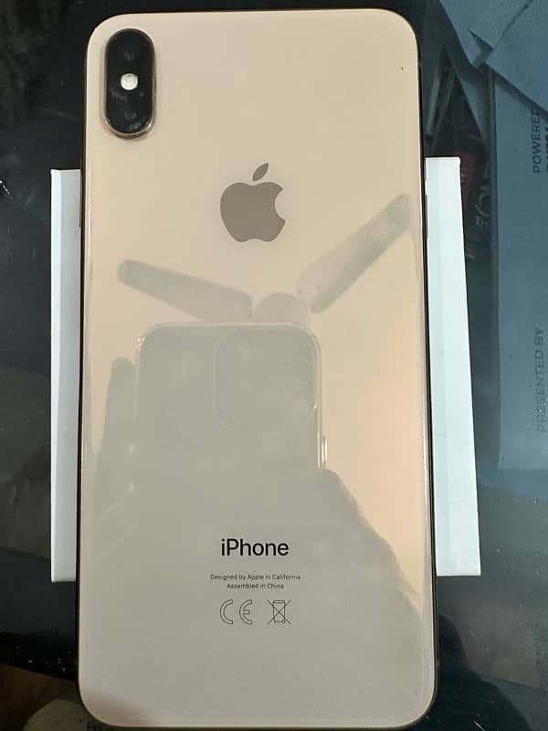 Iphone XS MAX Gold 6