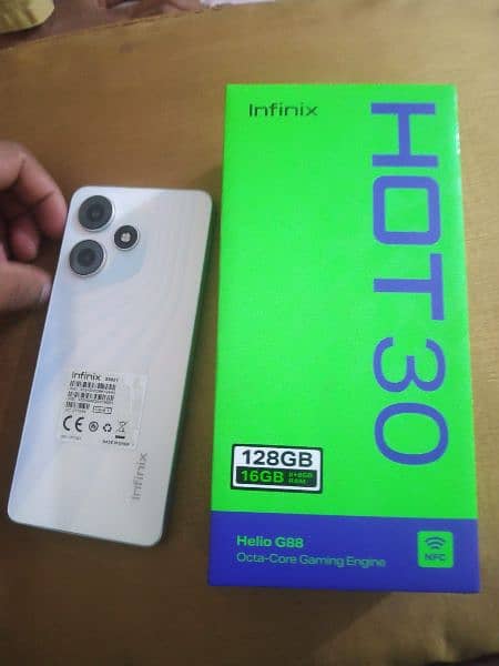 infinx hot 30 8+8 gb 128 gb b box charging sat h abi 3 mah ki warrnty 0